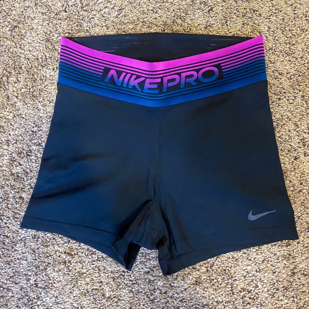 🦋 NIKE PRO-DRI FIT 🦋